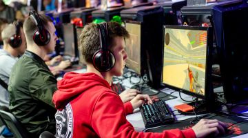 Rīgā risināsies vērienīgs CS:GO turnīrs! Uzvarētāji kļūs par profesionālu esporta komandu