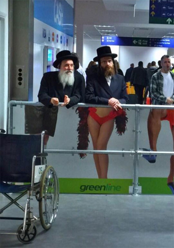 Rabīns pa dienu, vakarā…