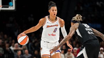 Latvietes pārstāvētā ''Mercury'' pret vareno ''Aces'' komandu WNBA finālā